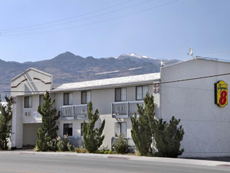 Motel Super 8 By Wyndham Bishop Exterior foto